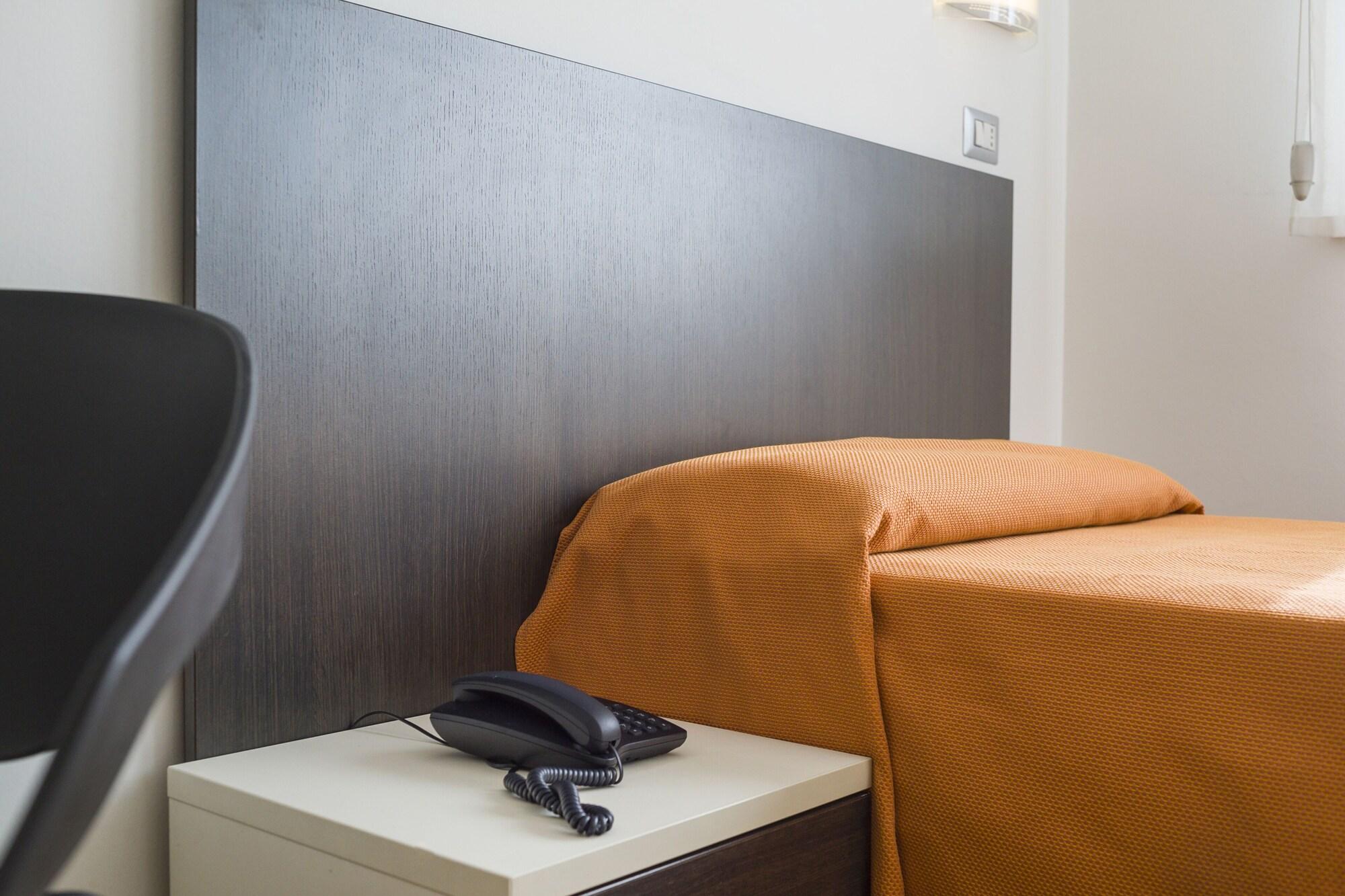 Hotel Sharing Torino Esterno foto