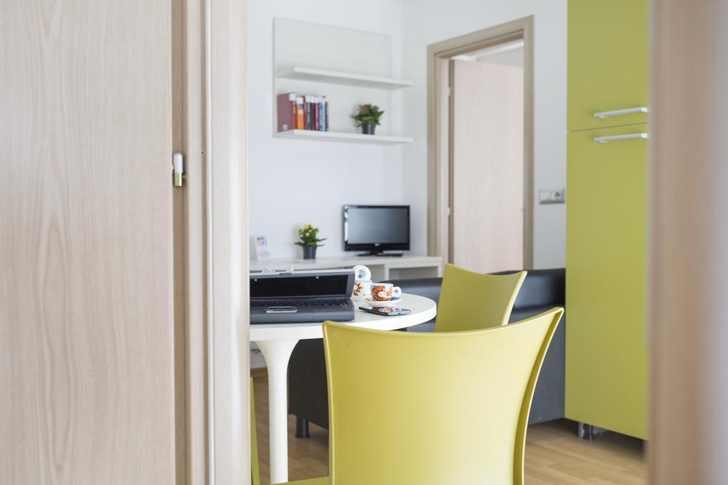 Hotel Sharing Torino Esterno foto