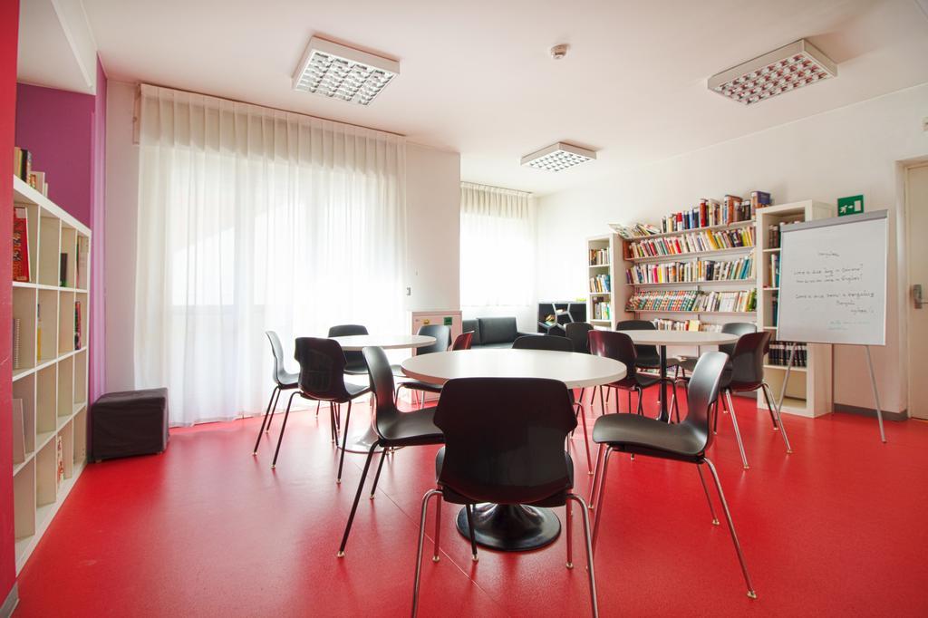 Hotel Sharing Torino Esterno foto